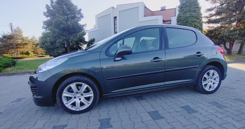 samochody osobowe Peugeot 207 cena 15900 przebieg: 115000, rok produkcji 2010 z Ozorków